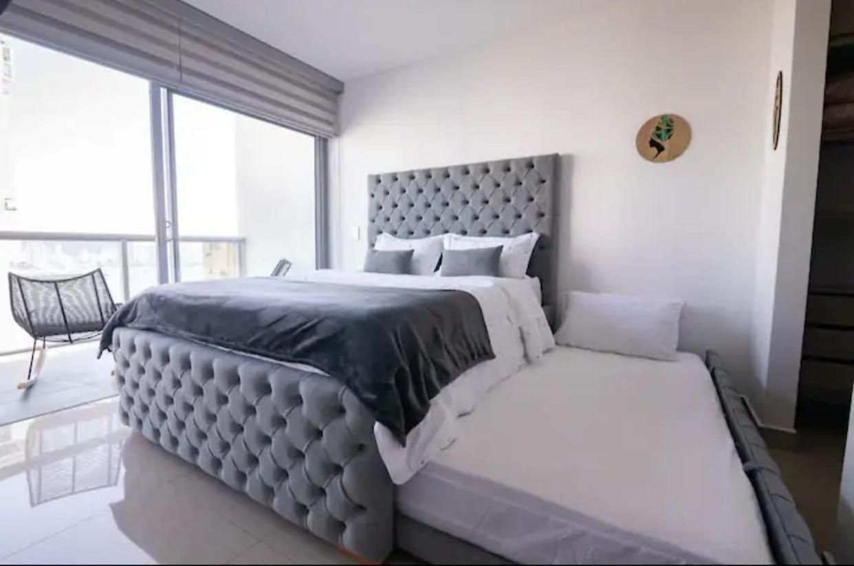 En Edificio Con Piscina Y Gimnasio Disponibles * Cartagena