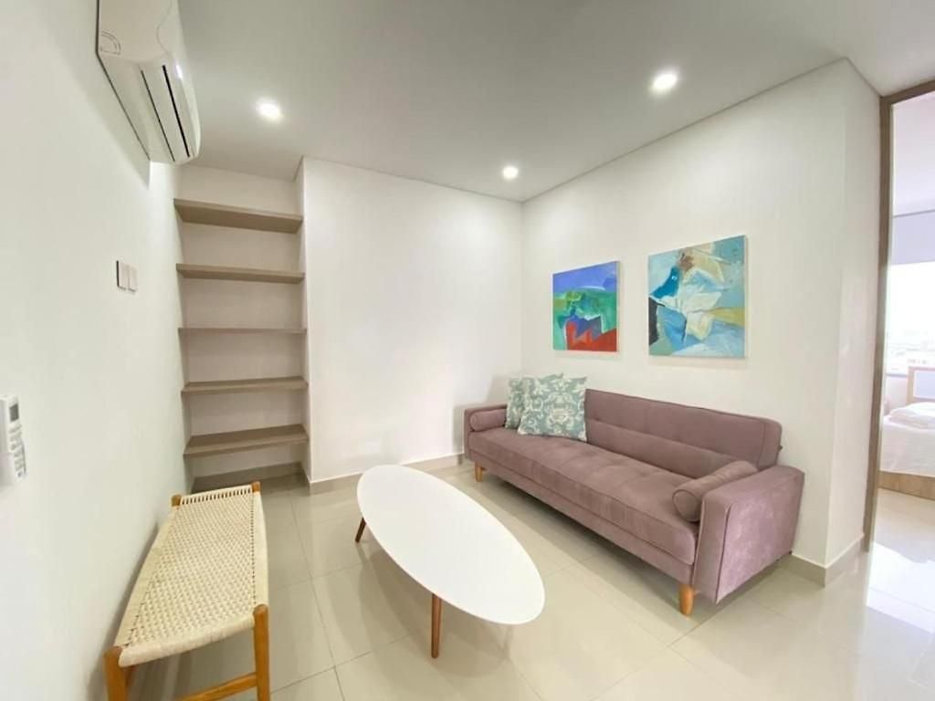 En Edificio Con Piscina Y Gimnasio Disponibles *